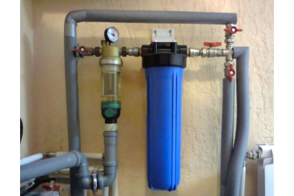 Установка фильтров для грубой очистки воды