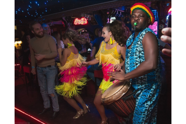 Танцевальное шоу африканских барабанов на день рождения